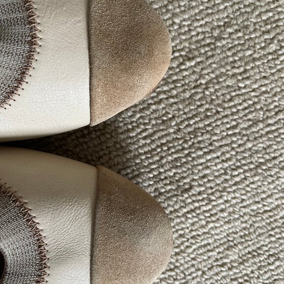 Chanel Beige Leather & Suede Flat Ballet Slippers, Size 40 EU - Picture 11 of 14